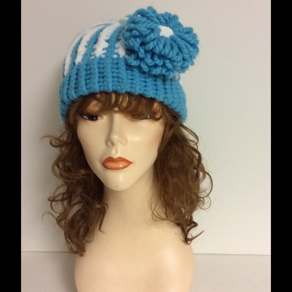 Handmade  Hat With a detachable flower **NEW**